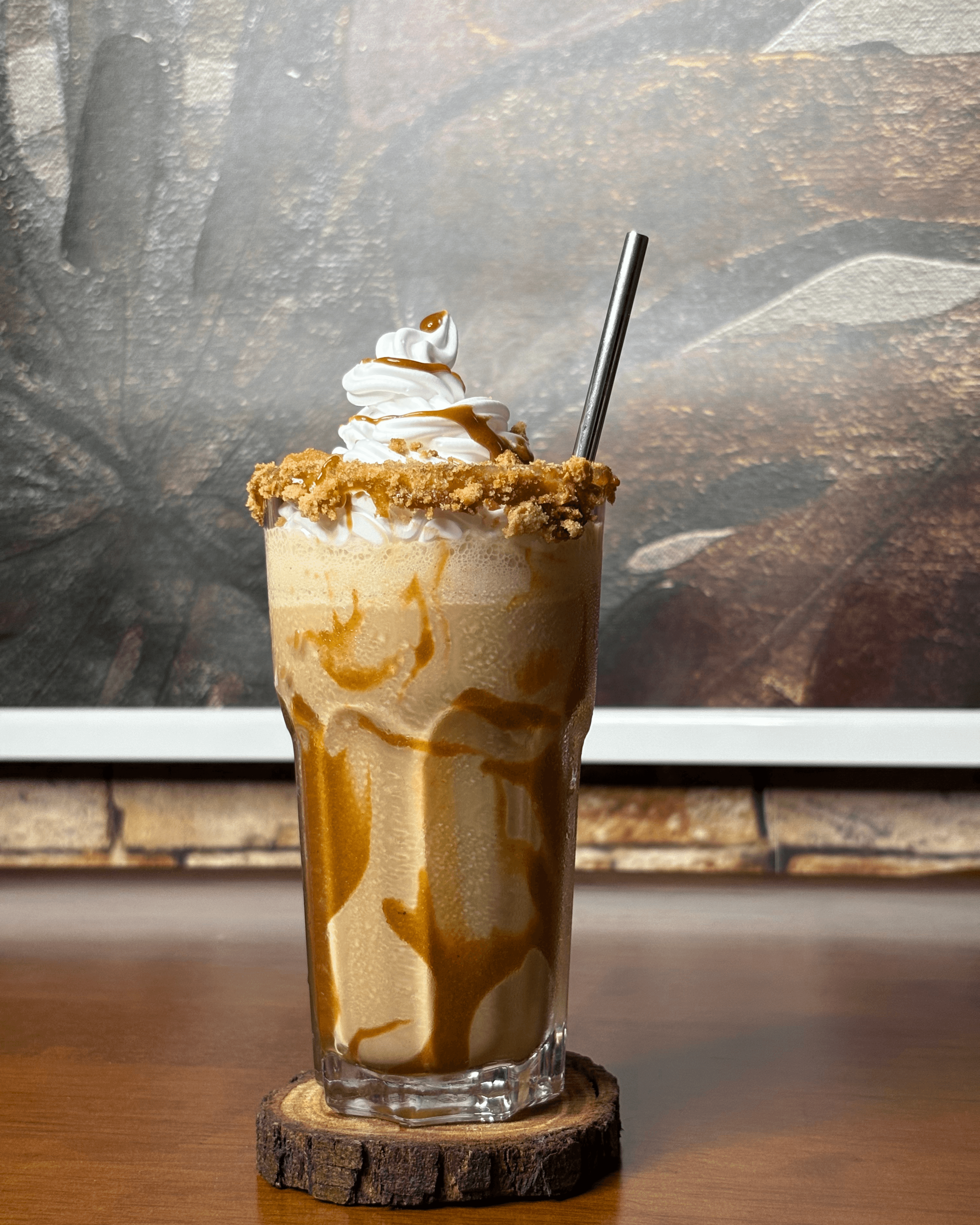 Refreshing vanilla cold brew coffee